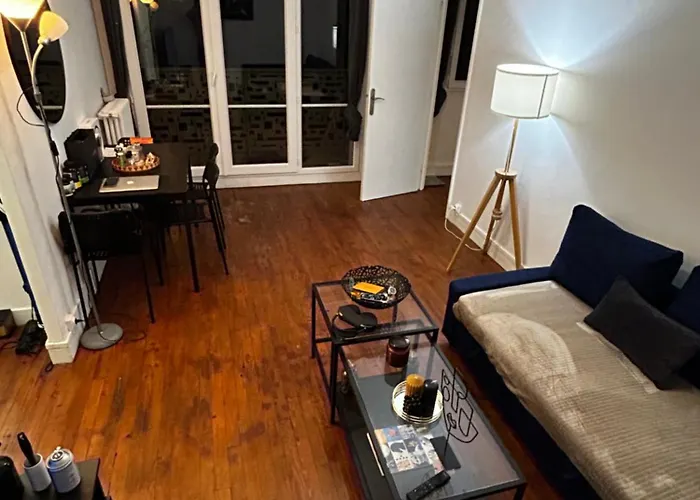 Appartement Meuble Tres Bien Situe